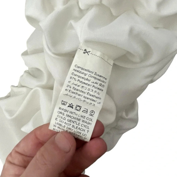 Sweet Thing Bubble Crop Top in White Size M - Picture 5 of 6